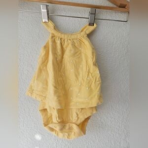 baby gap yellow romper, 3 months